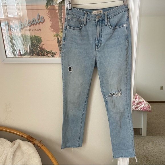 Madewell The Perfect Vintage Jean in Coffey Wash: Worn-In Edition MC492 - Picture 4 of 14